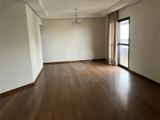 Apartamento à venda com 4 quartos, sendo 2 suítes, no condomínio Maison Granville, Sorocab