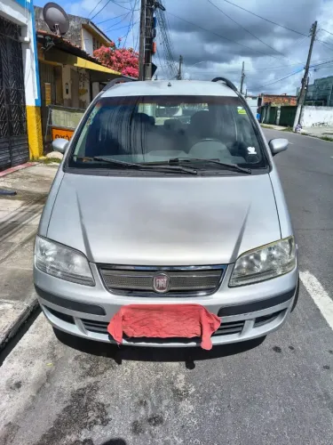 Fiat Idea ELX 1.8 MPI Flex 8V 5P 2010
