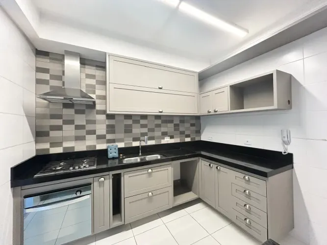 Imóvel para venda possui 93 metros quadrados com 3 quartos em Centro - Jacareí - SP