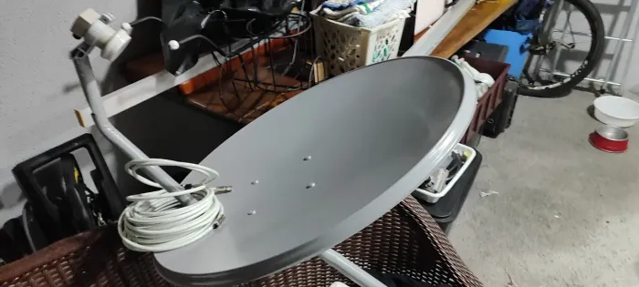 Antena SKU 60 cm nova 9 MTS fio 2 conectores