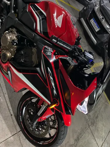 CBR650R