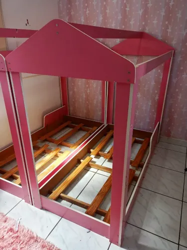 Cama infantil com ou sem colchões