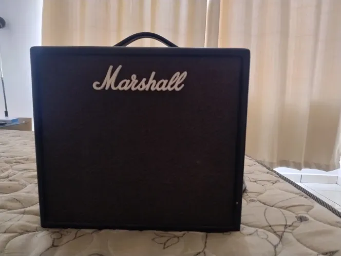 Amplificador de Guitarra