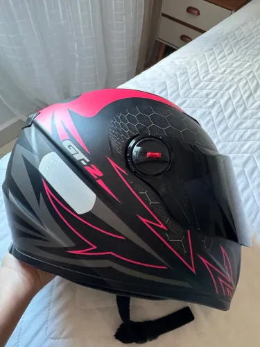 Capacete usado FW3 GT SEMI NOVO