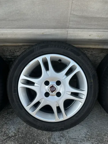 Rodas aro 15 pneus novos