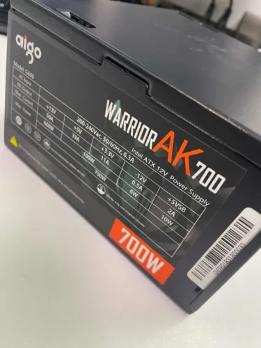 Fonte De Alimentação Aigo Warrior Ak700 Atx/rgb Cor Preto