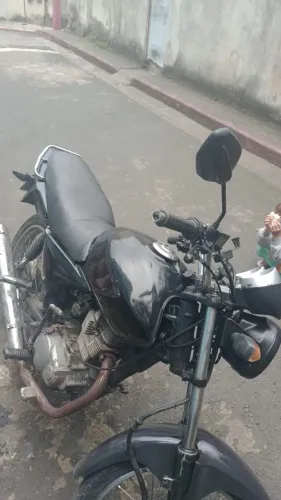 Titan 150 