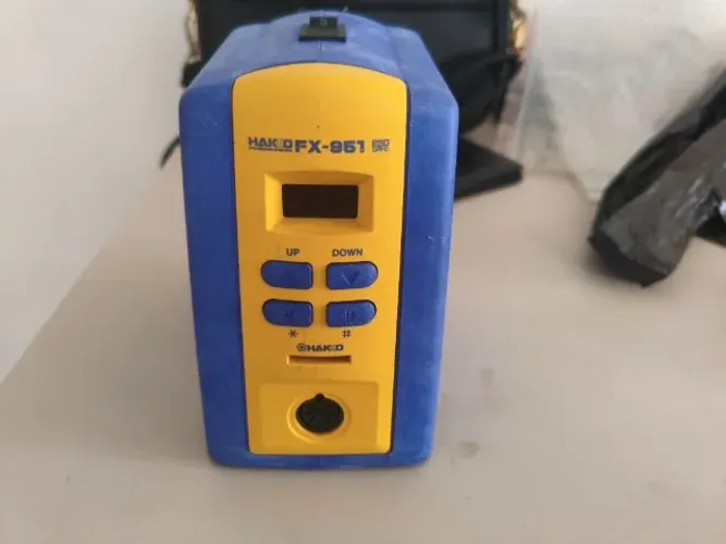 Estação De Solda Digital  Hakko Fx-951 75w 