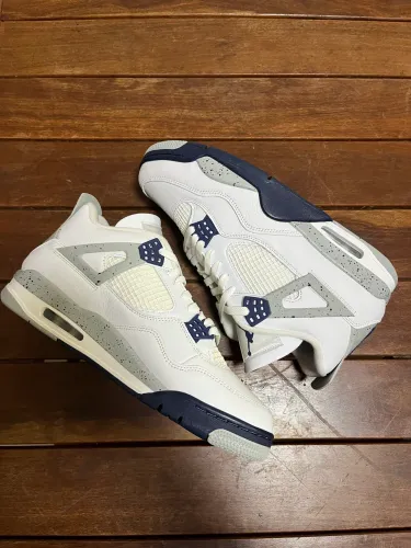 AIR JORDAN 4 MIDNIGHT