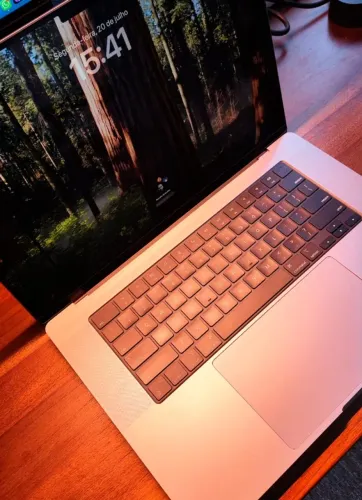 MacBook Pro 16" M1 Pro 16GB 1TB SSD - Bateria 85% - Impecável