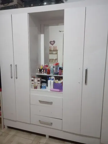 Guarda roupa solteiro 
