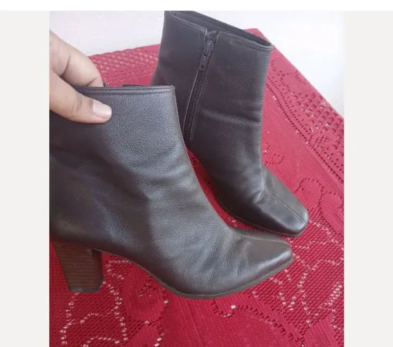Bota de couro Mr Cat
