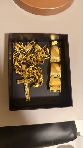 Corrente Cartier + pingente + bracelete ouro 18k