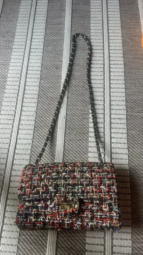 Bolsa belíssima importada feita a mão!