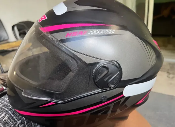 Capacete Tam 56 Semi novo