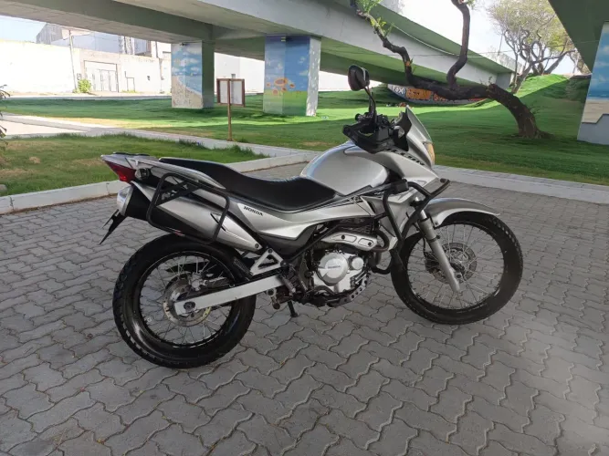 Honda Falcon 400