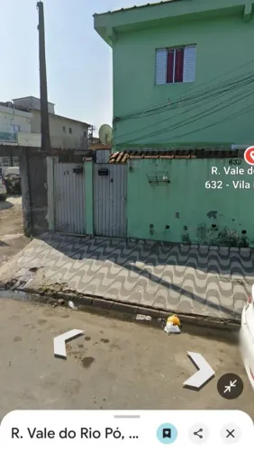 Casa com portão individual privativo