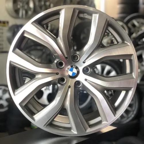 RODA BMW X1 2017 2028 2018  aro 19x8 Originais Furacão 5x112 por R$3.9o0,00 cada 
