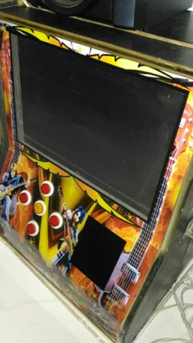 Locação e manutenção de jukebox para festas