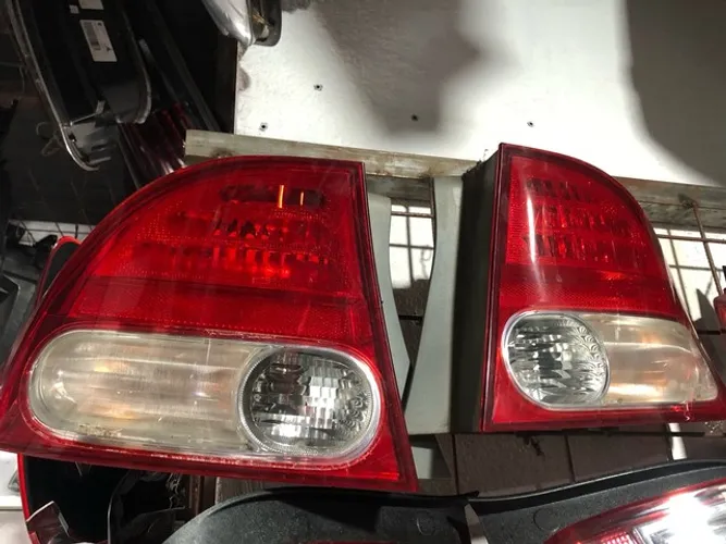 Par de lanterna honda civic 2008