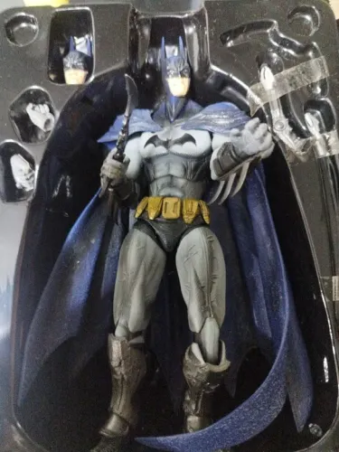Boneco Batman DC Comics - Colecionável