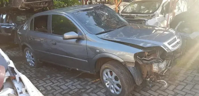 Sucata chevrolet astra 2011 manual para retirada de pecas