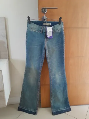 Calça jeans boca de sino Aquamar nova tam 36