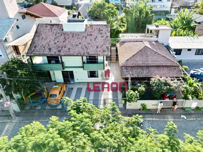 Pousada à venda, 220 m² por R$ 2.350.000,00 - Centro - Bombinhas/SC