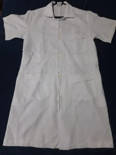 Jaleco Branco marca jaleco & cia ótima qualidade