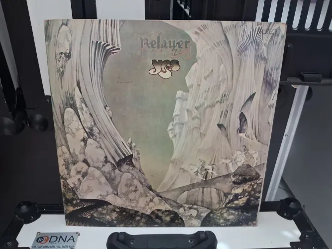 LP DISCO YES.