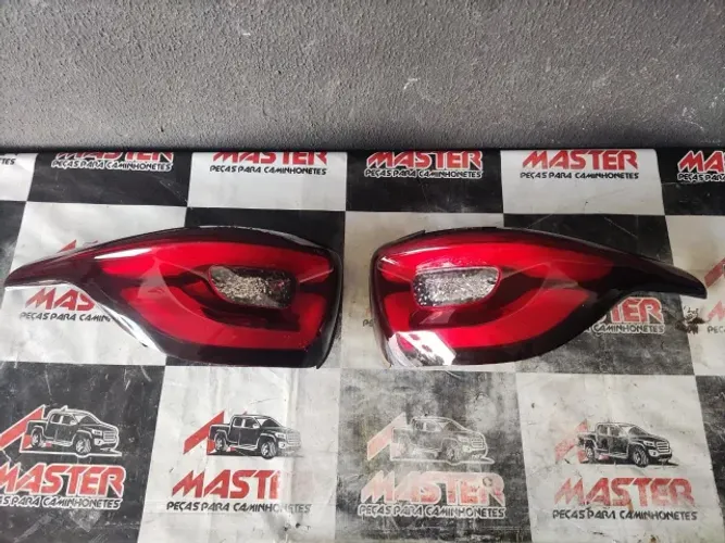 Lanterna Fiat Toro (Leia o Anúncio)