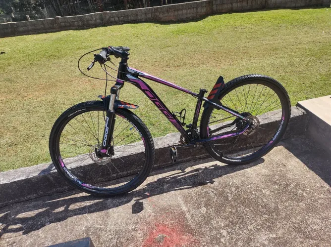 Bicicleta Oggi 7.0 usado em boas condições tamanho 15