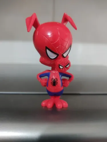 Porco-Aranha Marvel Legends 