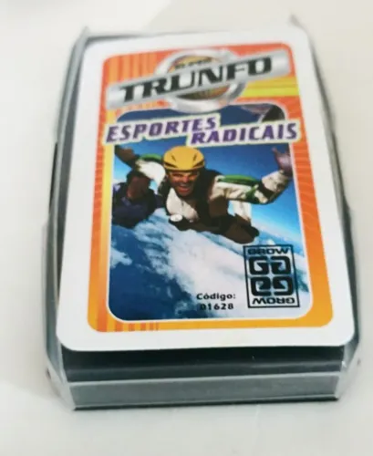 JOGO DE CARTAS SUPER TRUNFO ESPORTES RADICAIS COD D1628