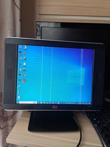 Monitor HP C/Som 15"