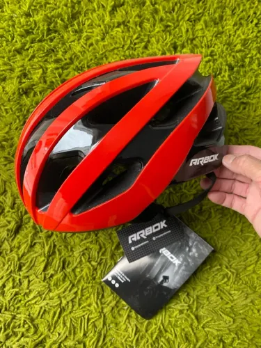 Capacete de Ciclismo ARBOK - Vermelho