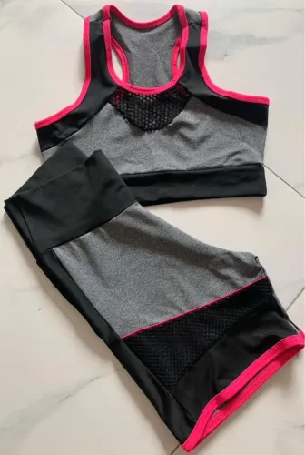 Conjunto fitness short+ top 
