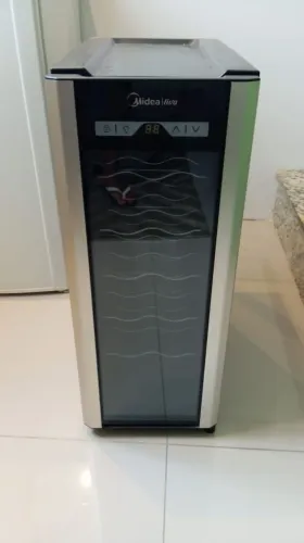 Adega Climatizada Midea 12 Garrafas