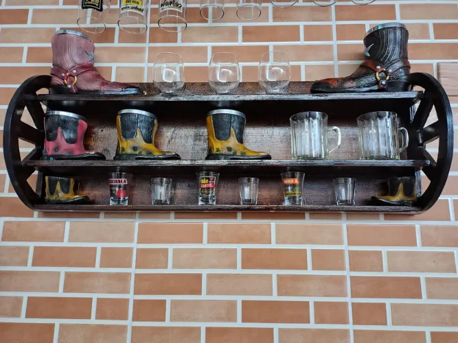 Prateleira Decorativa Rústica em Madeira