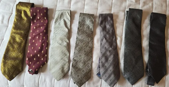kit com 7 gravatas em Seda Jacquard - marcas romeu gigli, armani, crawford.