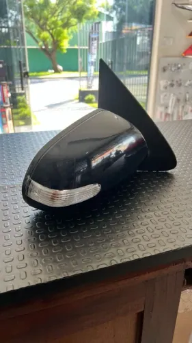 RETROVISOR DIREITO KIA CERATO 2009/
