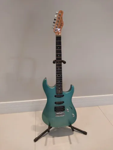 Guitarra Stratocaster Tagima TW Series 510 + Cabos e Case