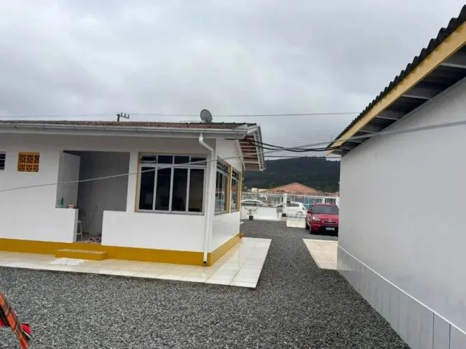 Chácara com 3 dormitórios à venda, 3948 m² por R$ 2.200.000 - Santa Lidia - Penha/SC
