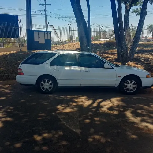 Vendo Honda Accord Coup original de fábrica