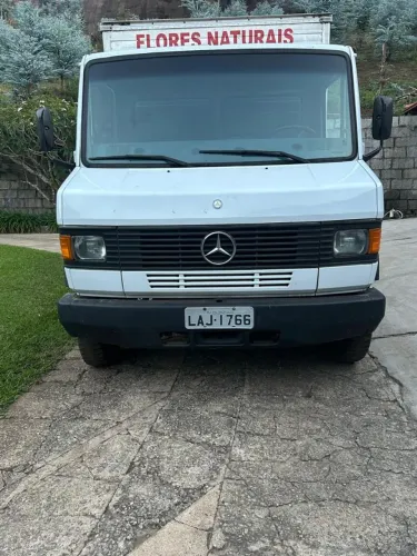 "caminhoes 710" no Brasil