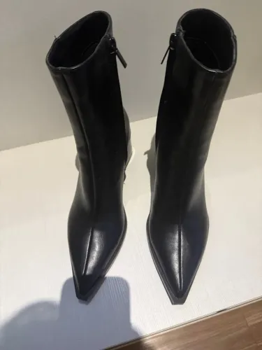 Bota Zara 37 Couro