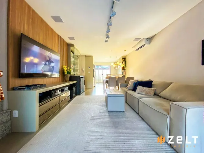 Casa com 3 dormitórios à venda, 135 m² por R$ 1.089.000,00 - Vila Nova - Blumenau/SC