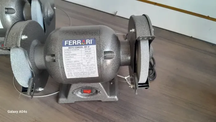 Motoesmeril Ferrari bivolt