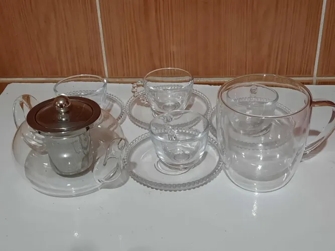 Conjunto de chá em vidro