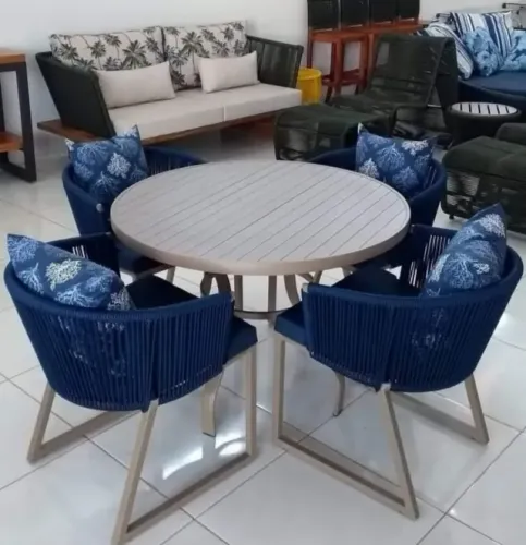 MESA PARA VARANDA  LUXO